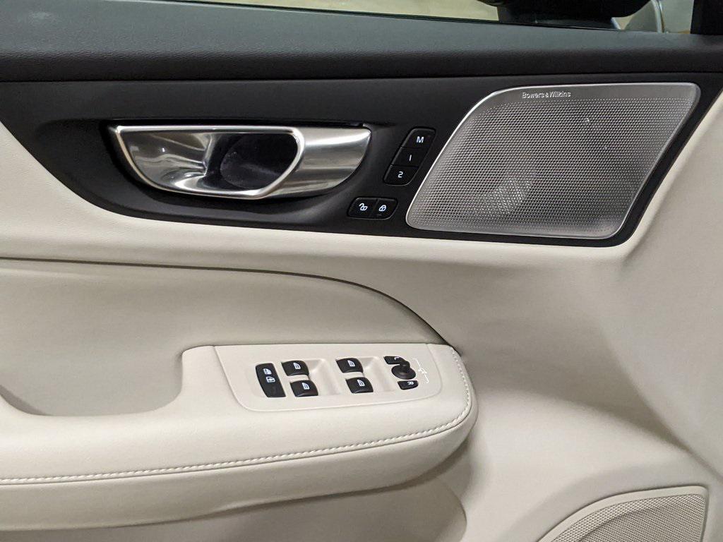 new 2025 Volvo V60 Cross Country car, priced at $61,755