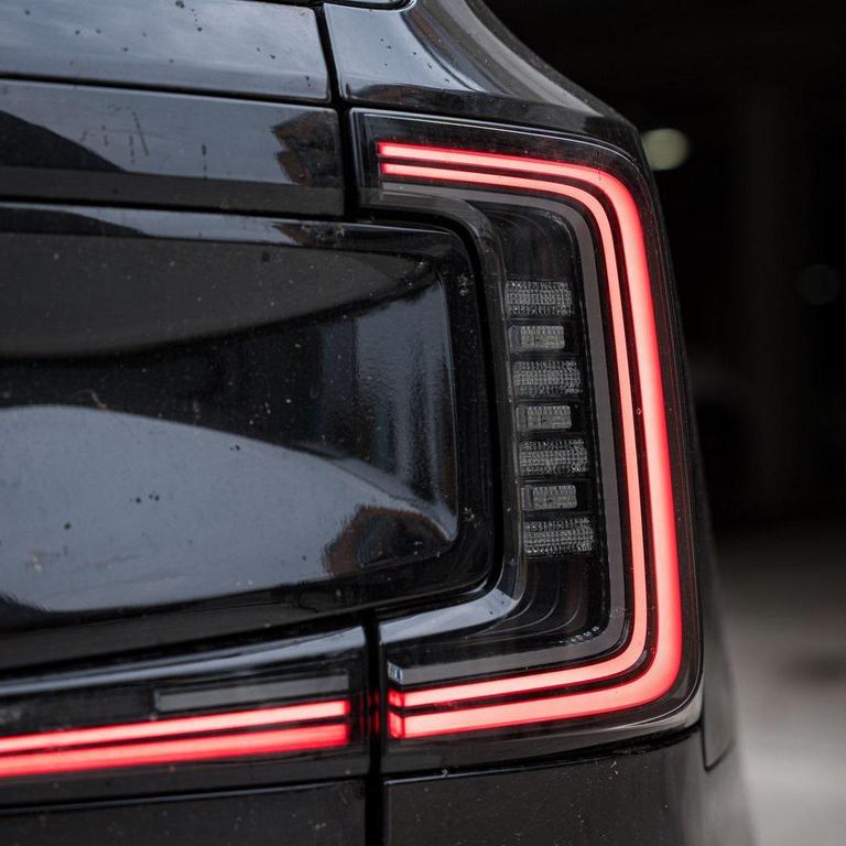 new 2025 Volvo EX90 car, priced at $86,290