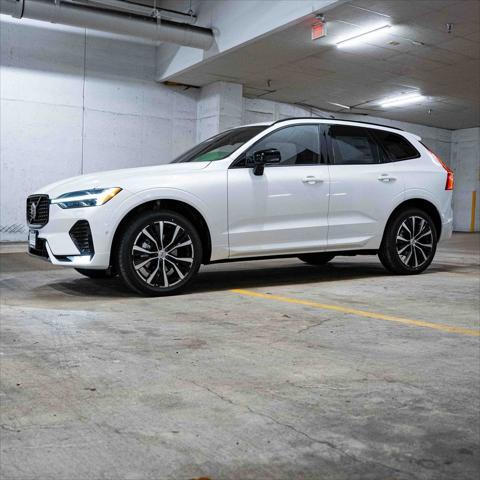 new 2025 Volvo XC60 car, priced at $56,135