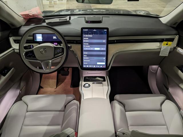 new 2025 Volvo EX90 car, priced at $81,290