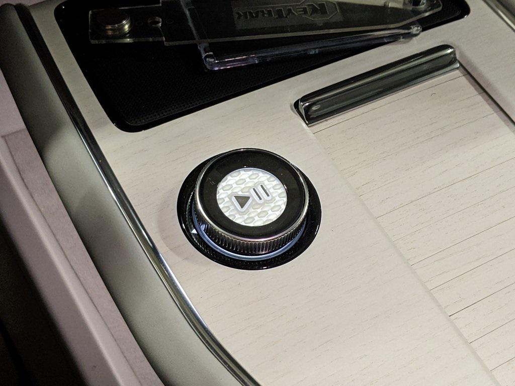 new 2025 Volvo EX90 car, priced at $79,530