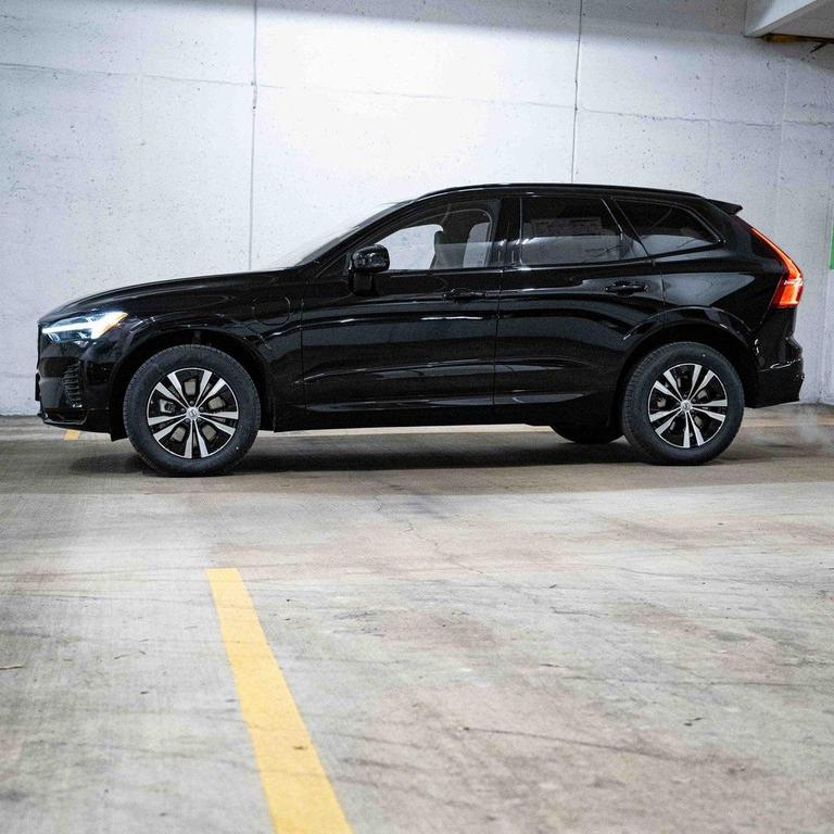 new 2025 Volvo XC60 Plug-In Hybrid car, priced at $55,234