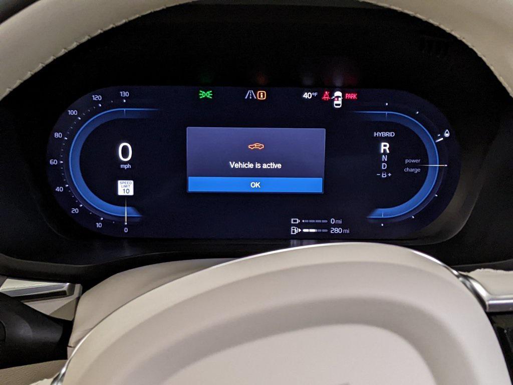 new 2025 Volvo XC60 Plug-In Hybrid car, priced at $55,234