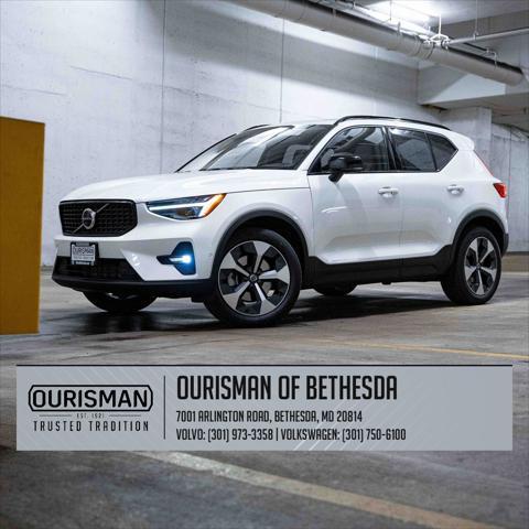 new 2025 Volvo XC40 car, priced at $48,115