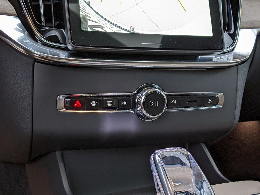 new 2026 Volvo XC90 car, priced at $62,345