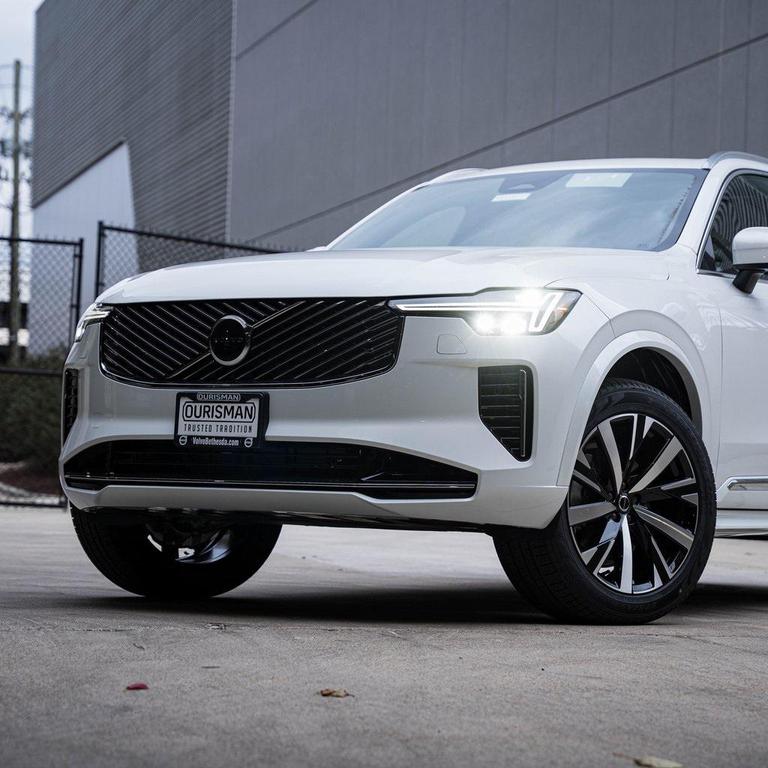 new 2026 Volvo XC90 car, priced at $62,345
