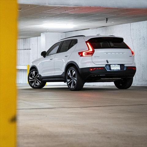 new 2025 Volvo XC40 car, priced at $47,145