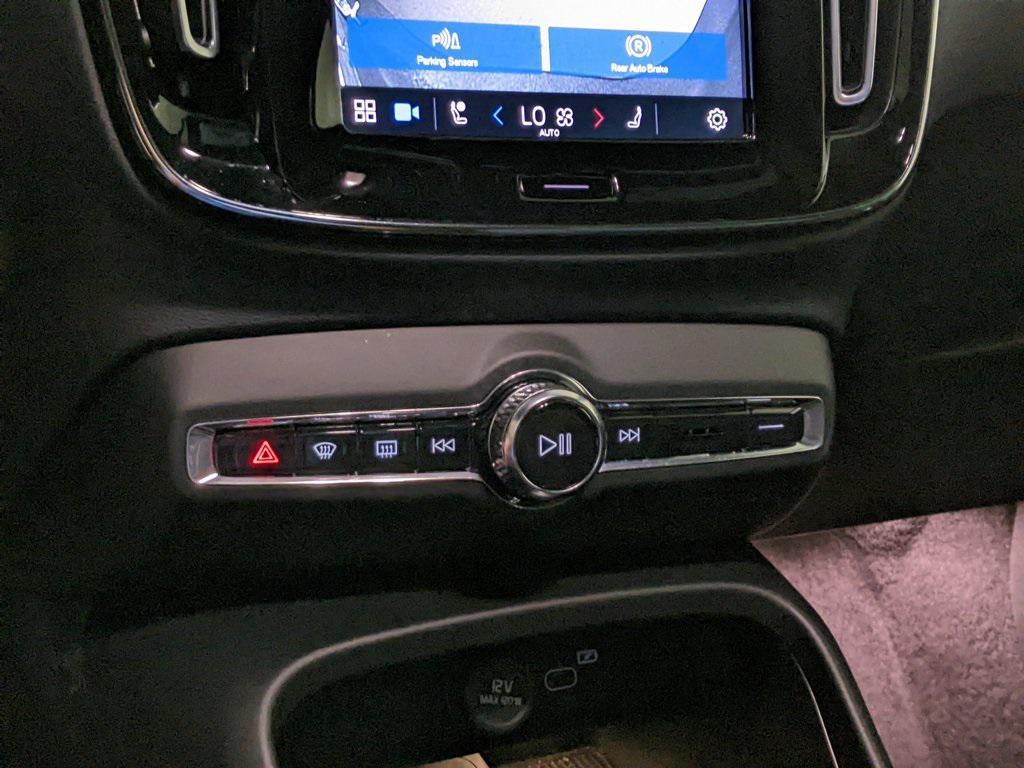 used 2023 Volvo XC40 Recharge Pure Electric car, priced at $39,000