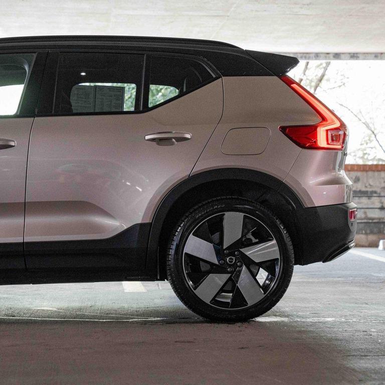 used 2023 Volvo XC40 Recharge Pure Electric car, priced at $39,000