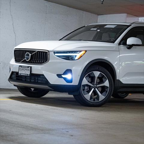 new 2025 Volvo XC40 car, priced at $48,315