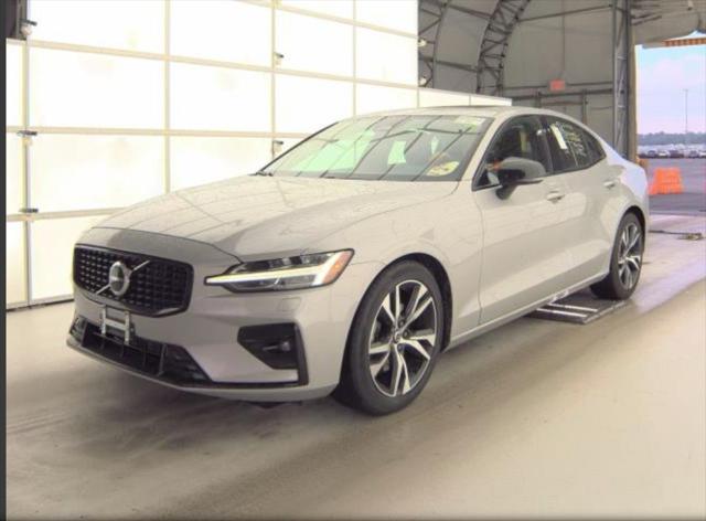 used 2025 Volvo S60 car