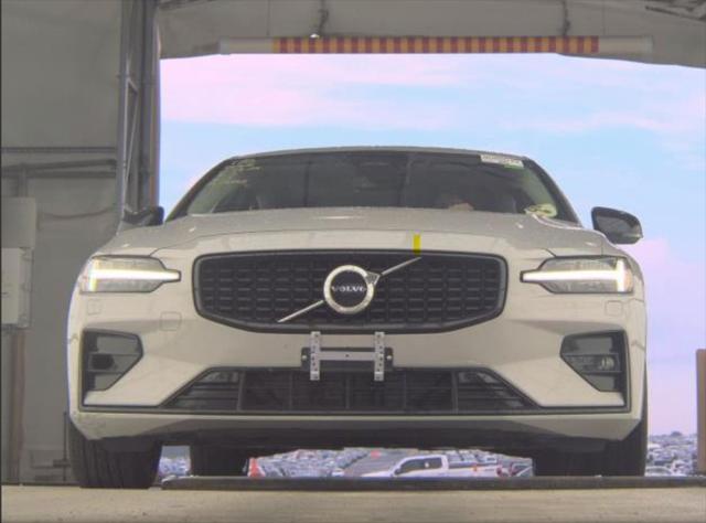 used 2025 Volvo S60 car