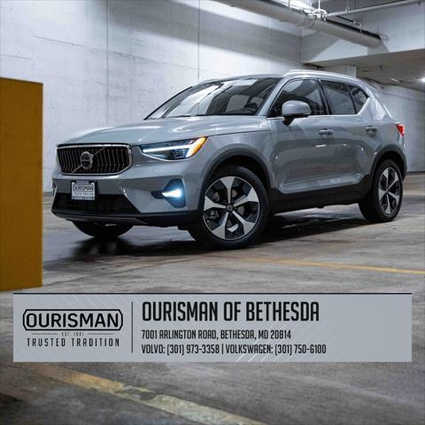 new 2025 Volvo XC40 car, priced at $47,695