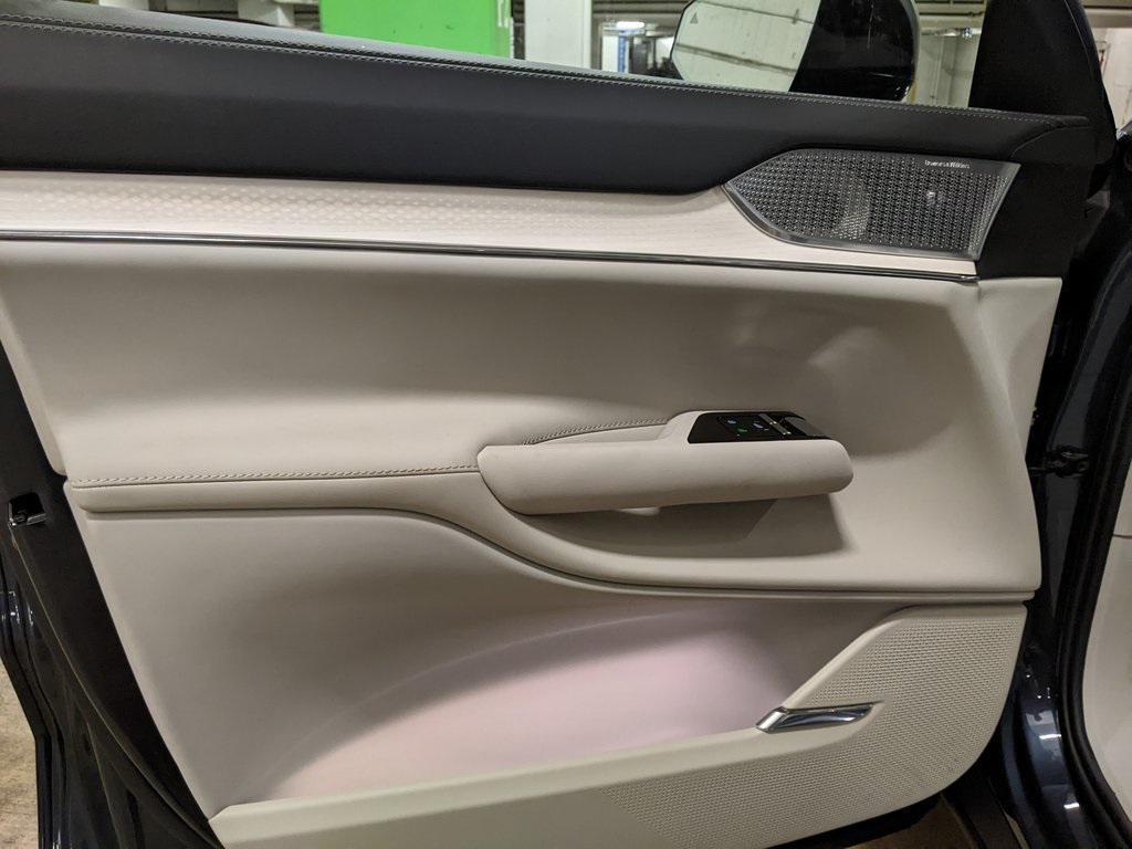 new 2025 Volvo EX90 car, priced at $96,125