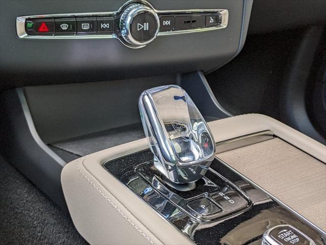 new 2025 Volvo XC90 Plug-In Hybrid car, priced at $88,695