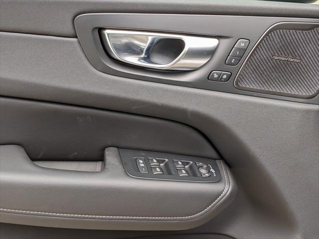 new 2025 Volvo XC60 car, priced at $61,785