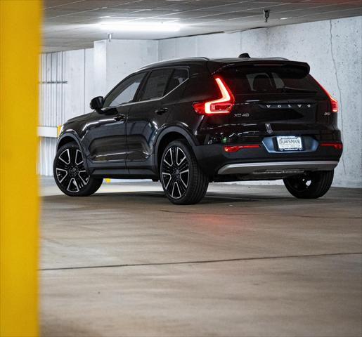 new 2025 Volvo XC40 car, priced at $55,615