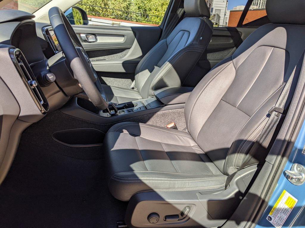used 2025 Volvo XC40 car, priced at $30,000