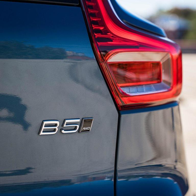 used 2025 Volvo XC40 car, priced at $30,000