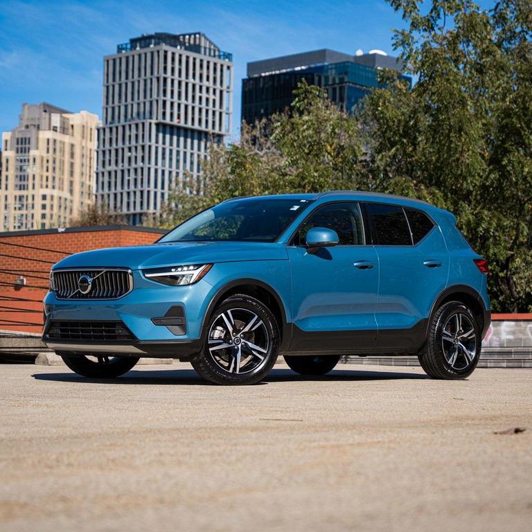 used 2025 Volvo XC40 car, priced at $34,000