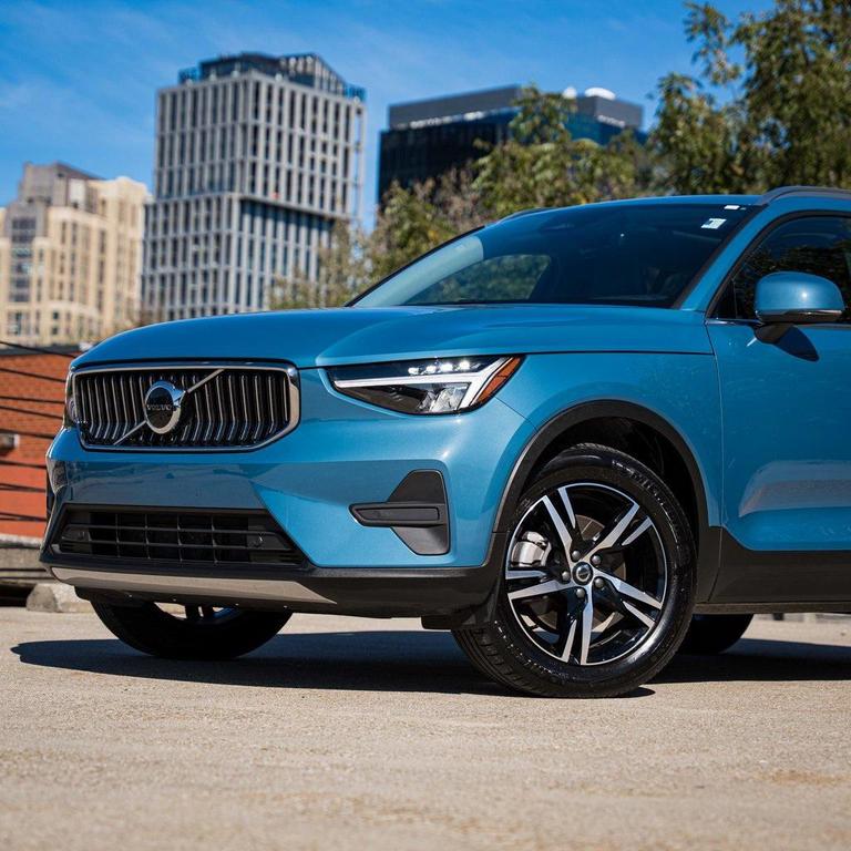used 2025 Volvo XC40 car, priced at $30,000