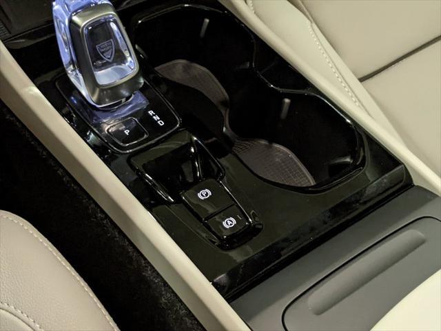 new 2025 Volvo XC40 car, priced at $48,335