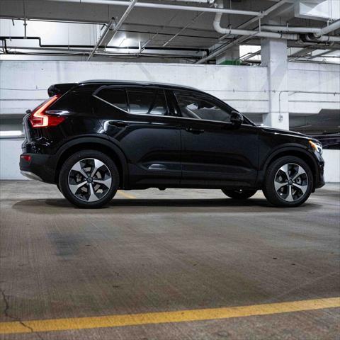 new 2025 Volvo XC40 car, priced at $48,335