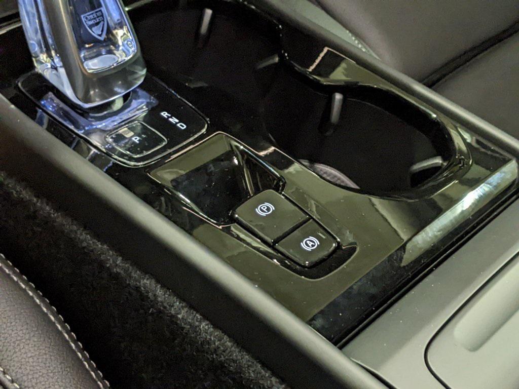 new 2026 Volvo XC40 car, priced at $50,150