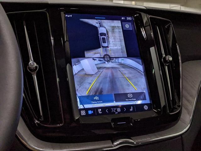 new 2025 Volvo XC60 car, priced at $54,560