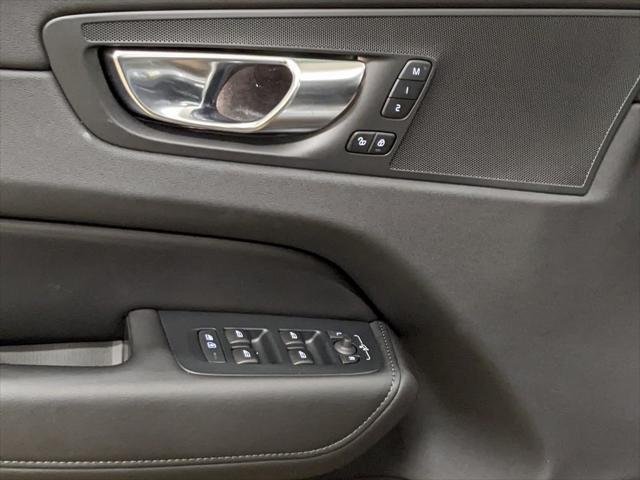 new 2025 Volvo XC60 car, priced at $54,560