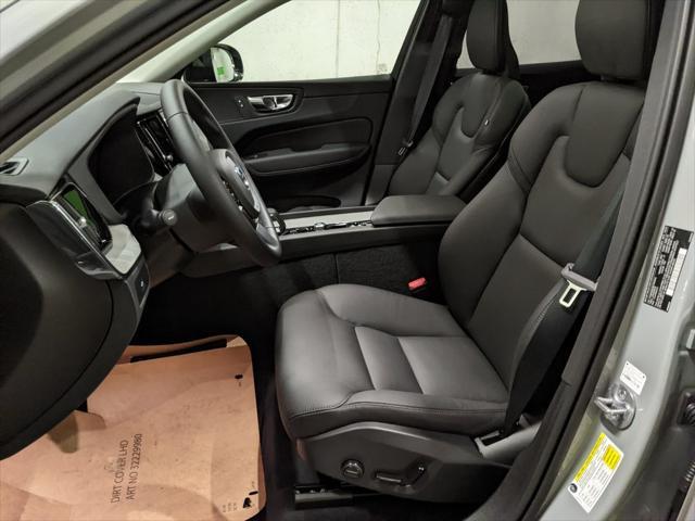 new 2025 Volvo XC60 car, priced at $54,560