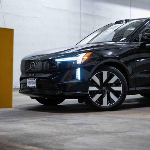 new 2025 Volvo EX90 car, priced at $86,436