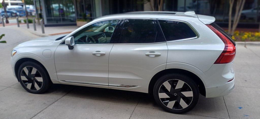 used 2023 Volvo XC60 Recharge Plug-In Hybrid car, priced at $46,000