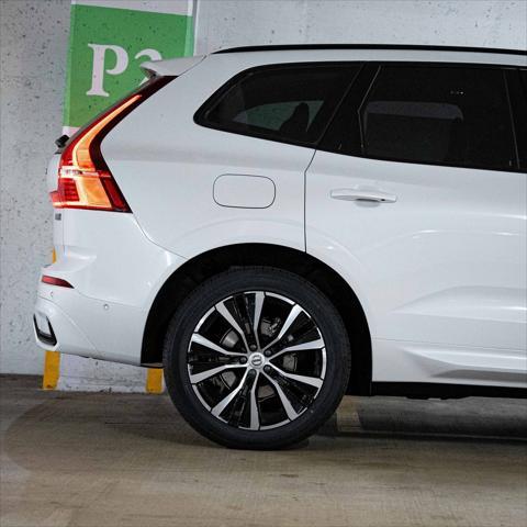 new 2025 Volvo XC60 car, priced at $59,835