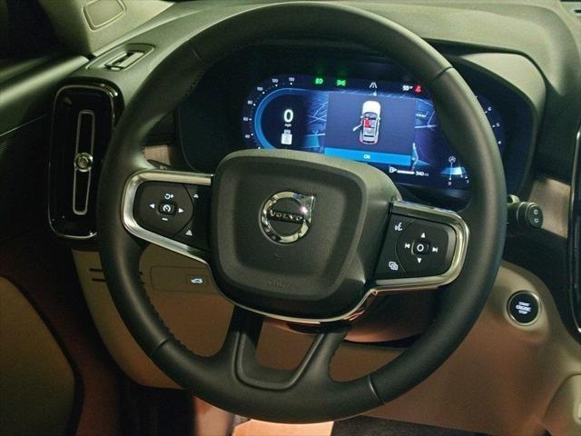 new 2025 Volvo XC40 car, priced at $49,810