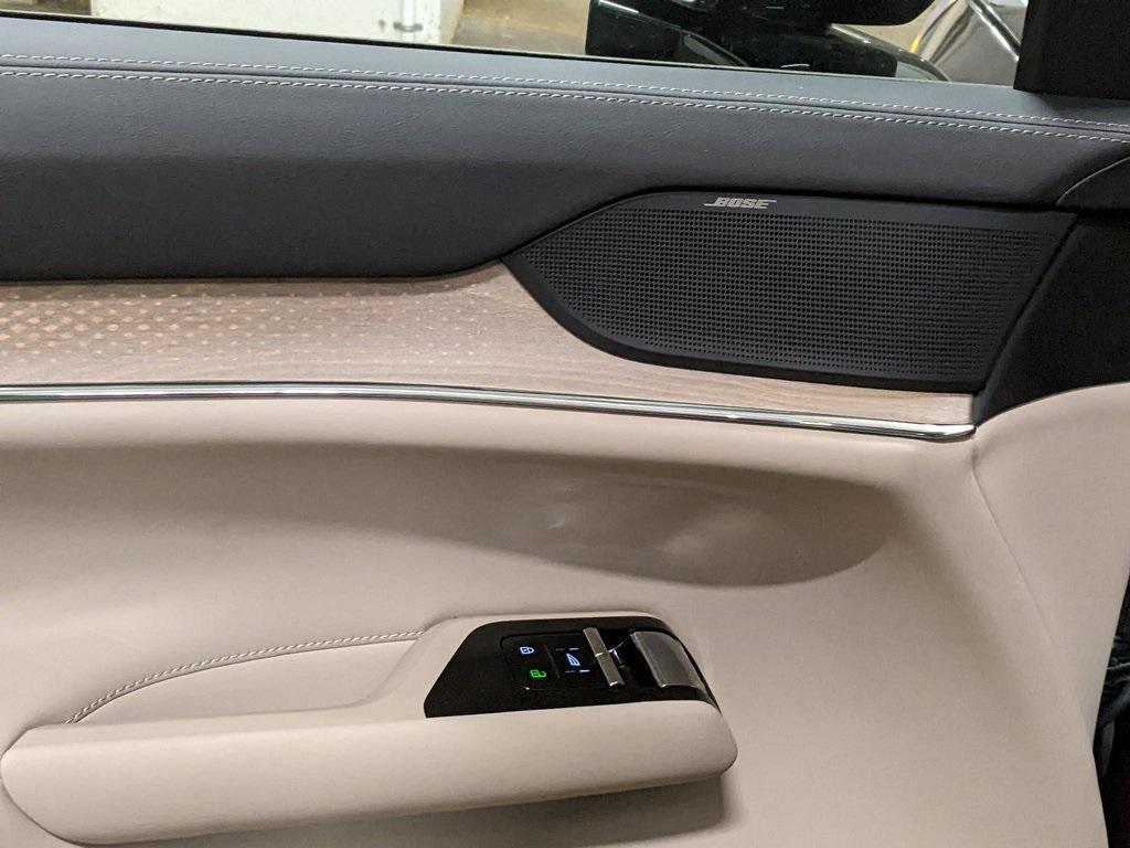 new 2025 Volvo EX90 car, priced at $86,490