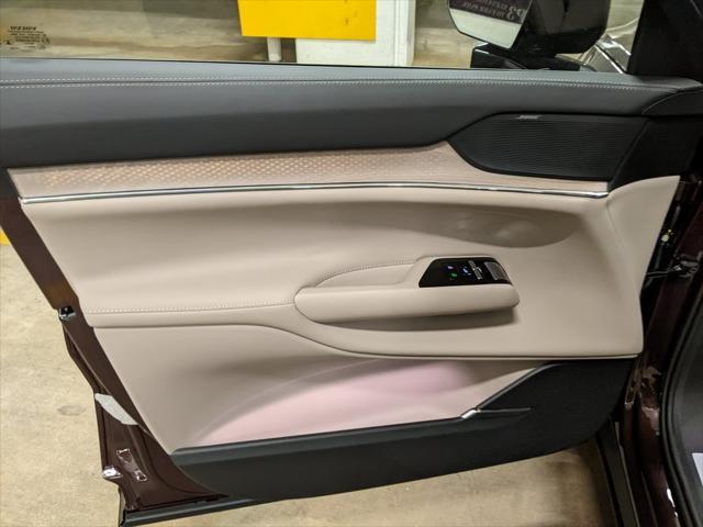 new 2025 Volvo EX90 car, priced at $86,490
