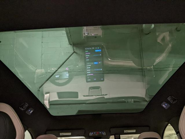 new 2025 Volvo EX90 car, priced at $86,490