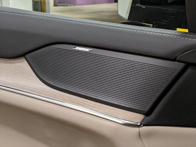 new 2025 Volvo EX90 car, priced at $86,490