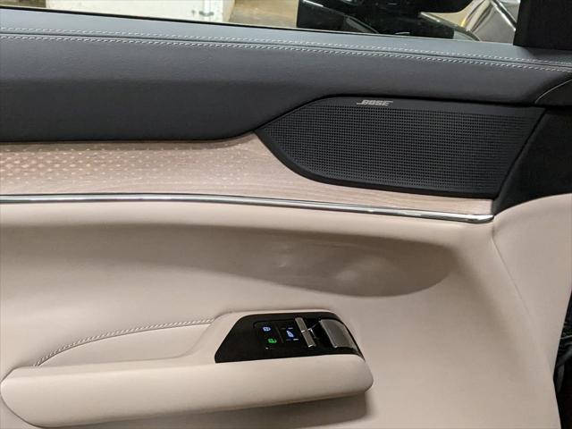 new 2025 Volvo EX90 car, priced at $86,490
