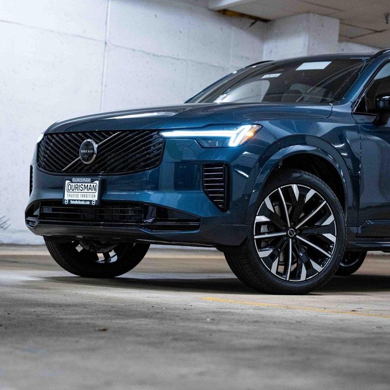 new 2026 Volvo XC90 car, priced at $77,275
