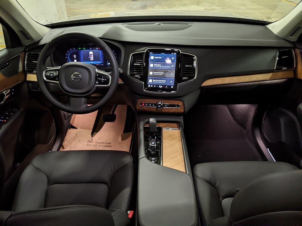new 2025 Volvo XC90 car, priced at $63,735