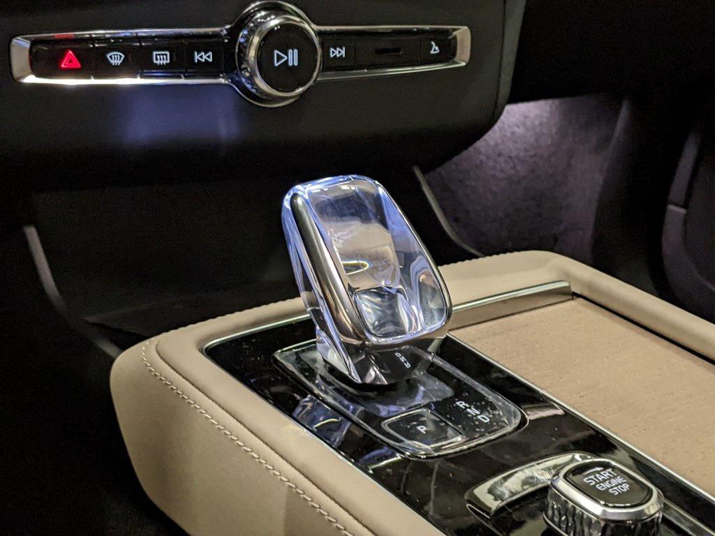 new 2026 Volvo XC90 Plug-In Hybrid car, priced at $81,875