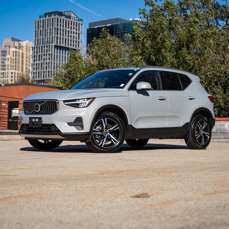 used 2025 Volvo XC40 car, priced at $30,500