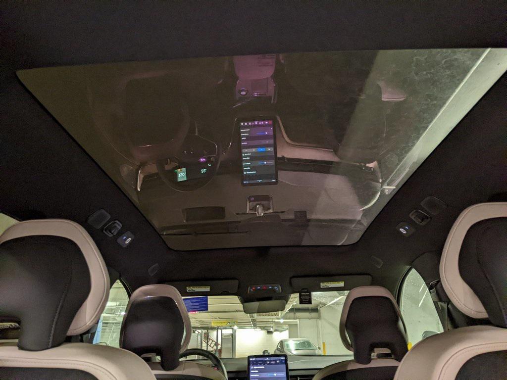 new 2025 Volvo EX90 car, priced at $92,336