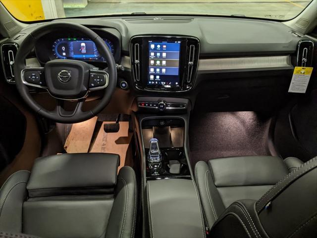 new 2025 Volvo XC40 car, priced at $48,335