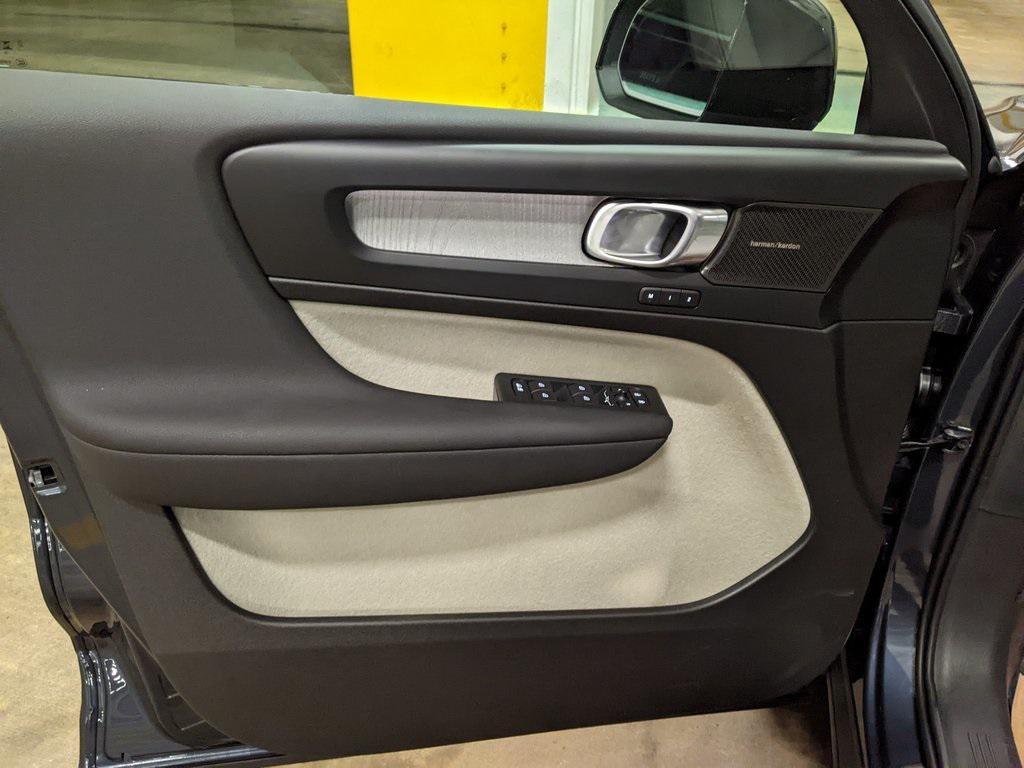 new 2026 Volvo XC40 car, priced at $53,750