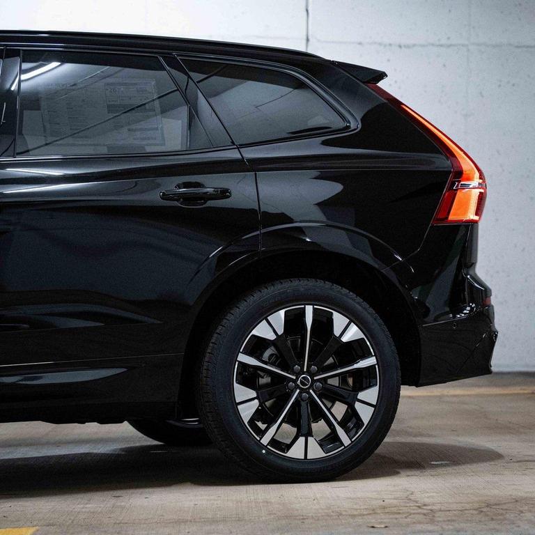 new 2026 Volvo XC60 car, priced at $57,985