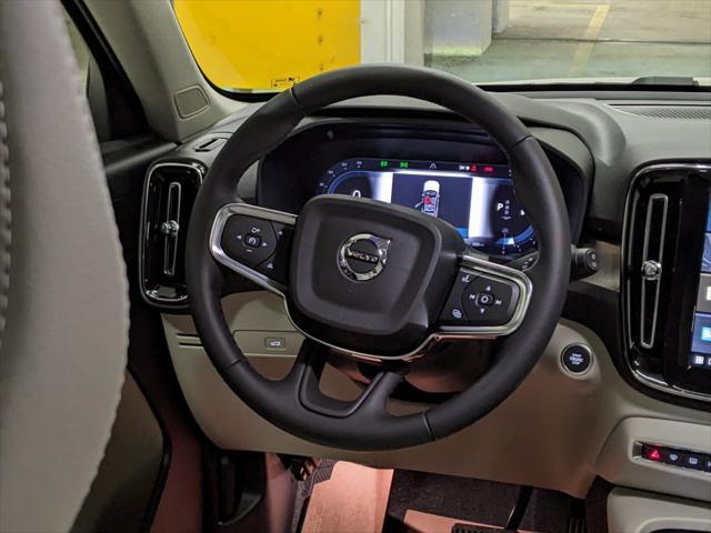 new 2025 Volvo XC40 car, priced at $51,015