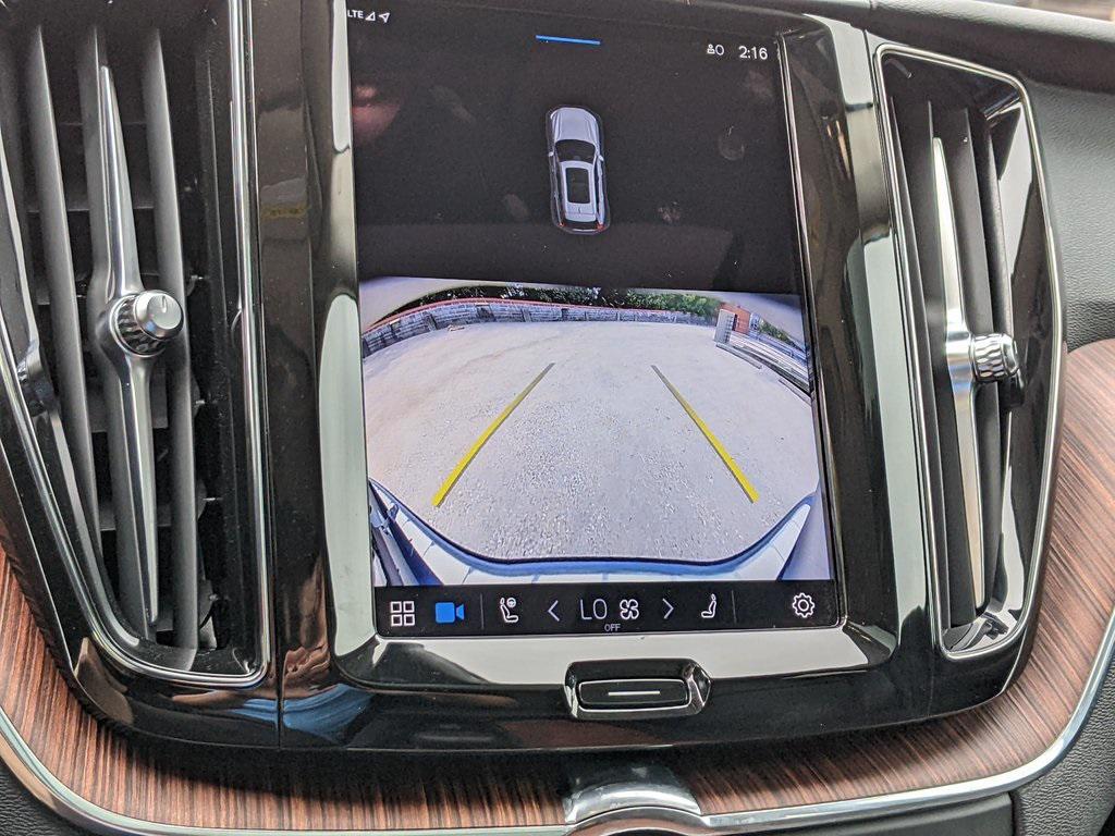 used 2024 Volvo XC60 Recharge Plug-In Hybrid car, priced at $46,500